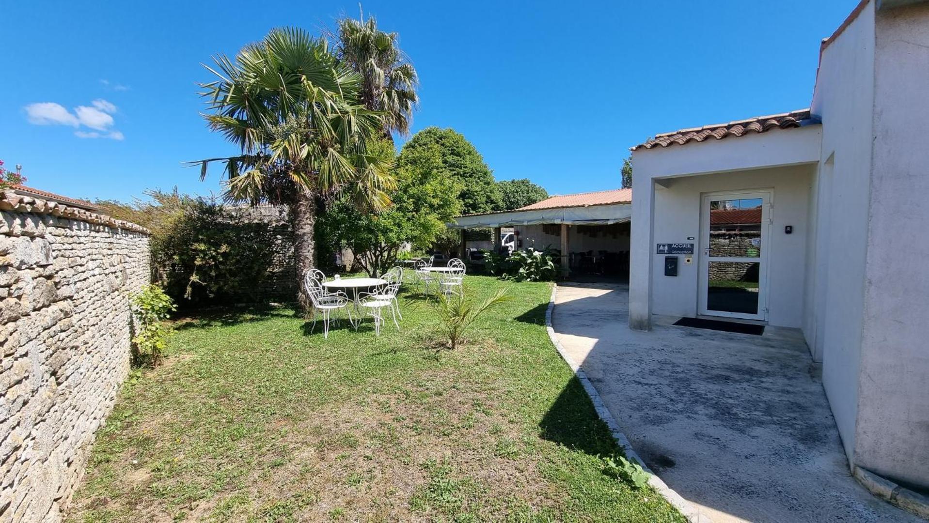 La Marie Galante Appart'Hotel Saint-Georges-d'Oleron Exterior photo