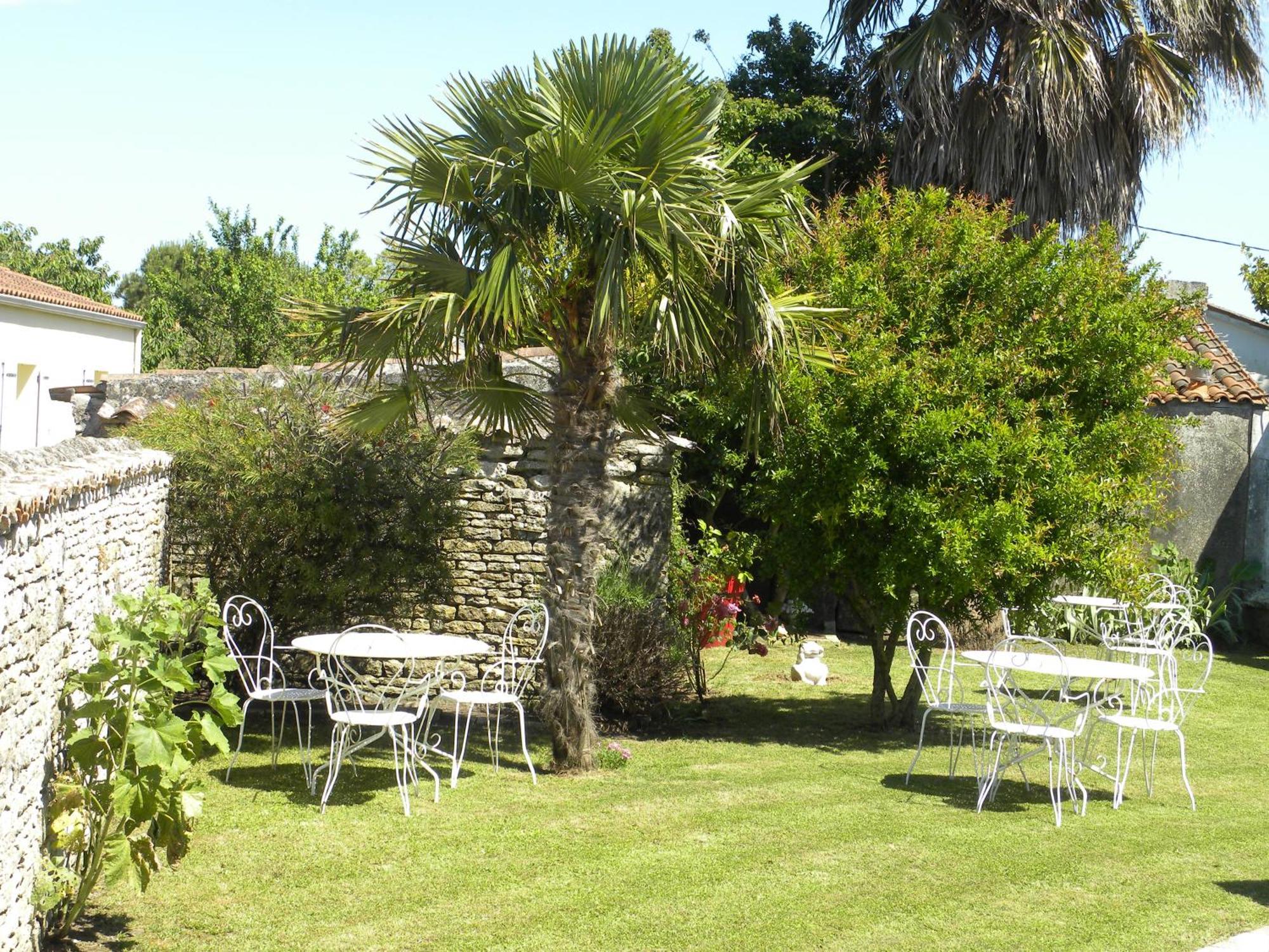 La Marie Galante Appart'Hotel Saint-Georges-d'Oleron Exterior photo